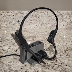 Charging stand for Shokz OPENRUN / PRO / OPENCOMM2 UC