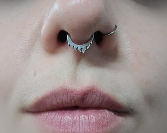 16G ASTM F136 Titanium Septum Clicker| Flames Hinged Hoop| Titanium Septum Ring| Silver Septum Piercing Jewelry| Septum Ring Men 1.2*8/10mm