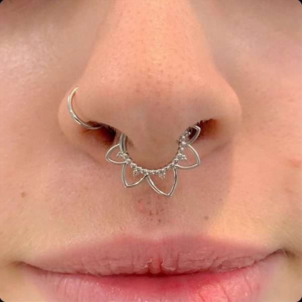 16G 316L Steel Flower Hinged Septum Hoop | Septum Clicker| Segmentreif Silber| Septum Schmuck Chirurgenstahl| Septum Piercing| 1.2*8/10mm