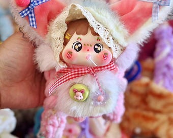 パーソナライズされた粘土のぬいぐるみ人形：カスタム手作りの記念品人形