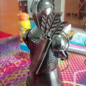 Handcrafted Wine Bottle Holder Retro Creative Metal Wine Rack for Countertop or Tabletop Home Bar Kitchen Décor Gift for Dad Knight's Armor