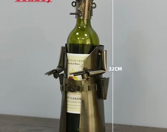 手作りの騎士の鎧ワインボトルホルダー：レトロな金属製バー装飾