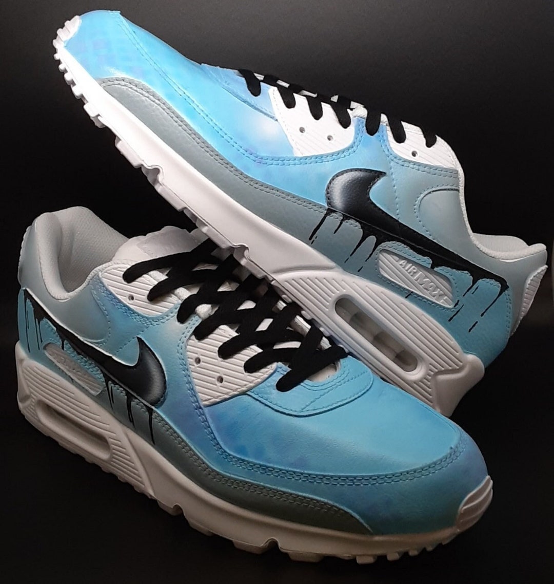 airbrushed nike air max