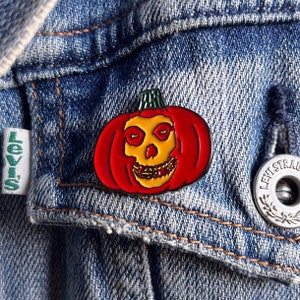 Misfits Pumpkin Pin Halloween Lantern Lapel