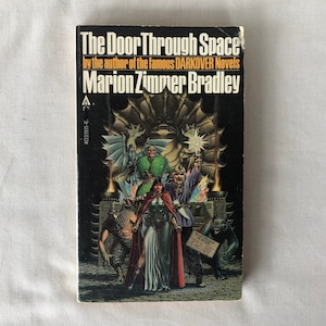 The Doors Through Space // Marion Zimmer Bradley // Ace Science Fiction // 1961 // Vintage Paperback