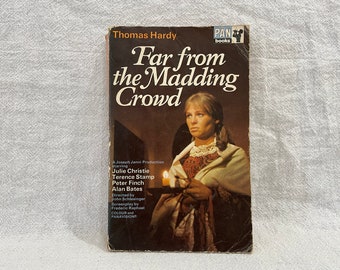 Far from the Madding Crowd // Thomas Hardy // 1969 // Pan Books // Movie Cover // Vintage Paperback