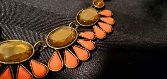 Beautiful J Crew coral and amber costume necklace - image 2