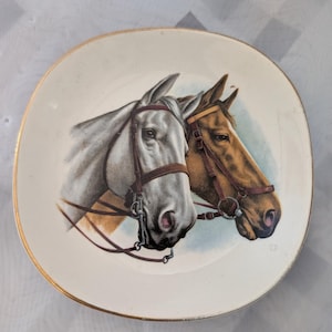 Weatherby Hanley Royal Falcon Ware Horse Plate Dish Collectable Gold Trim