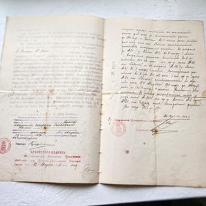 Atto di vendita di terreni imperiali russi del 1914 nell'odierna Estonia. – "Крепостной Акт" da Revelsky Uyezd, timbri legali, filigrane
