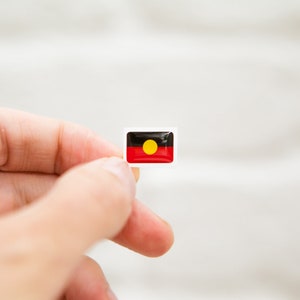 Aboriginal Flag Sticker for your name badge — Tiny 3D Dome Sticker — Create a more inclusive environment for staff, customers and patients
