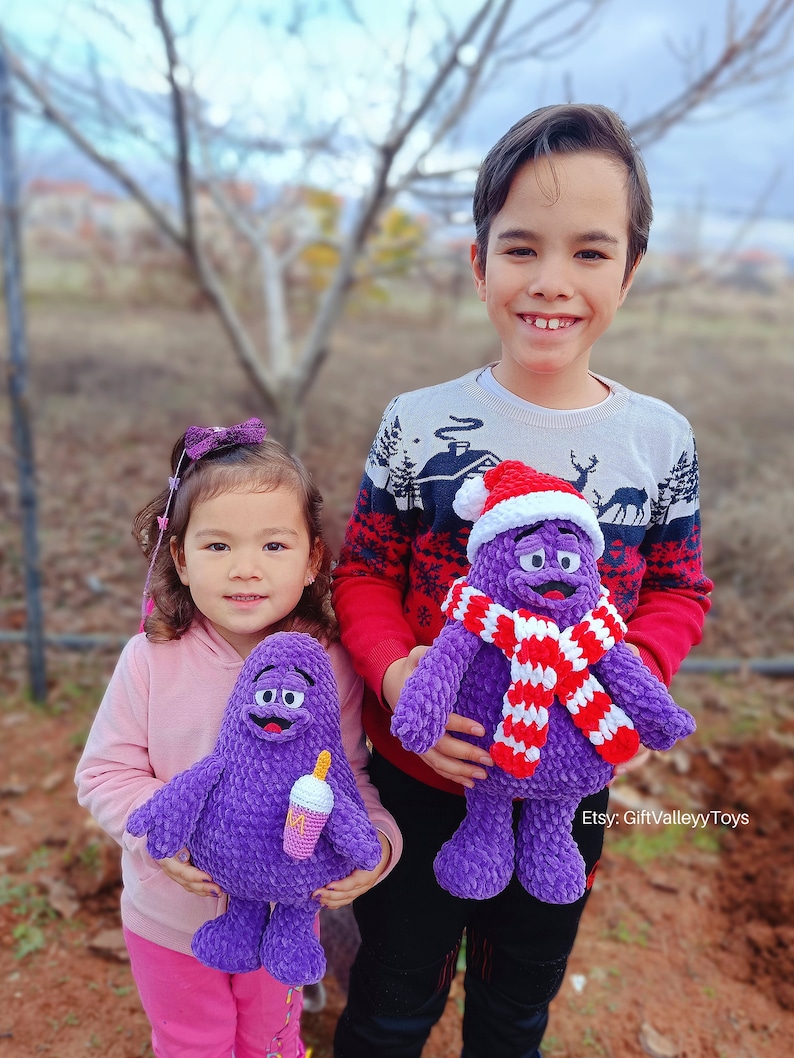 Schema PDF per l'uncinetto di peluche amigurumi Grimice di Buon Natale immagine 2