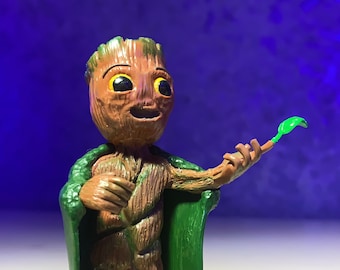 Baby Groot im königlichen Umhang (MilkyClay)