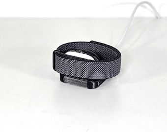 Base de carga para Fitbit Air / Organizador de cables para escritorio y mesita de noche / por 3DPSolver