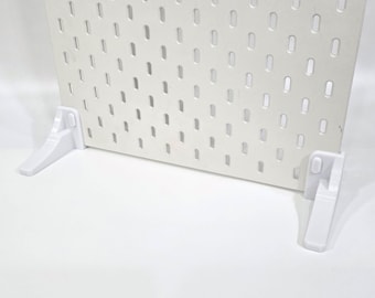 Panneau perforé IKEA SKÅDIS | Pieds autoportants (version extra-plate et standard) | par 3DPSollver
