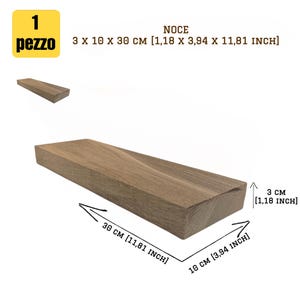 Könnte beinhalten: Ein Holzregal in Nussbaum-Optik, mit den Maßen 3 x 10 x 30 cm. Das Regal ist von der Seite zu sehen, die Maße sind in Zoll und Zentimetern angegeben.