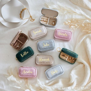 Joyero de terciopelo personalizado, regalos de boda, estuche de viaje para joyas, estuche portátil, regalos para damas de honor, regalo de cumpleaños para ella, regalo para el día de la madre