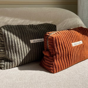 Trousse de toilette maxi format - Velours côtelé - 10 coloris - 2 formats