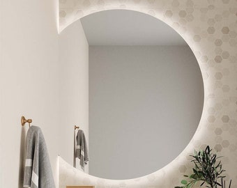 Miroir de salle de bains en demi-cercle avec LED, miroir lumineux rond à LED, grand miroir en demi-cercle à LED, décoration de salle de bains éclairée par LED, miroir à rayon