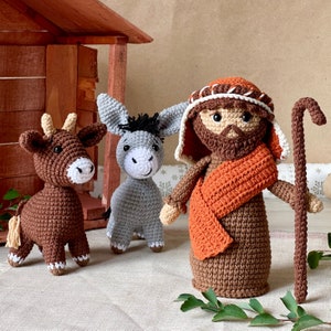 Nativity Scene Crochet Pattern: Shepherd and Animals (Bull and Donkey). Christmas Crochet Ornaments. Handcrafted Holiday Crochet Decor.