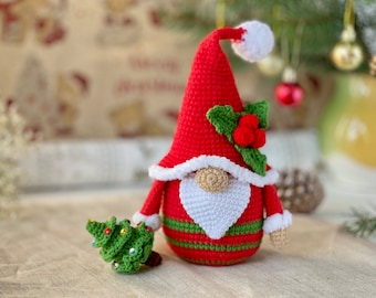Crochet Christmas gnome pattern, Winter gnome amigurumi, Christmas crochet toy, PDF in English,French