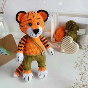 Tiger crochet PATTERN, amigurumi animal pattern, easy crochet pattern tiger, PDF file in English, amigurumi toy pattern