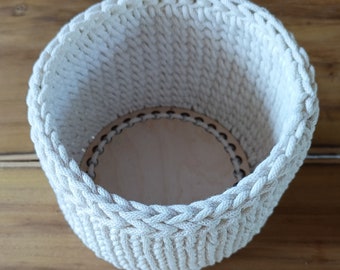 Koszyk z bawełnianego sznurka, różne kolory