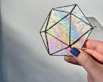 Vitral da cápside viral – Arte científica inspirada na estrutura do AAV