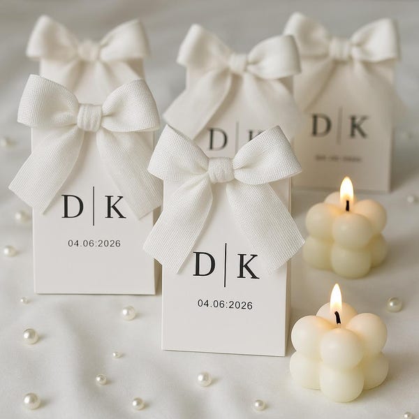 Personalized Wedding Favors – Bridal Shower Favor - Engagement Favor – Handmade Bubble Candle with Gift Box – Custom Wedding Gift for Guests