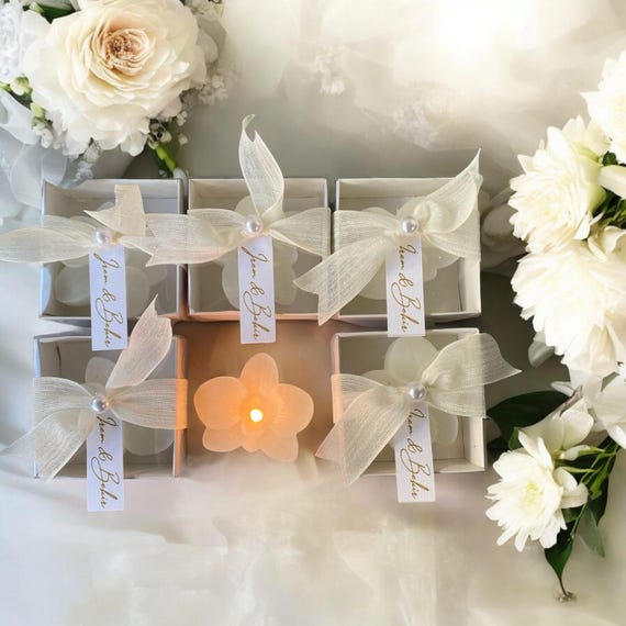 Personalized Wedding Candle Favors , Flower Candle Favor , Elegant Wedding Gift Box , Bulk Gifts