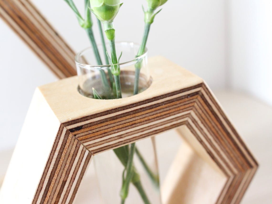 HENGBIRD Vintage Blumenvase Mit Holzständer – 3 Herz-Glasröhren Für Pflanzen, Deko Oder Terrarium