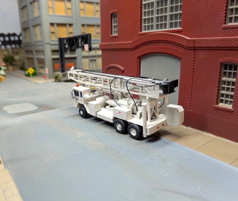 Ho Scale Oil Rig 1/87 HO Scale Custom Built 1970s Era Ingersoll Rand T4 Well Drilling ...
