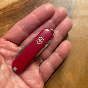 Victorinox, Rambler Compact Swiss Army Knife