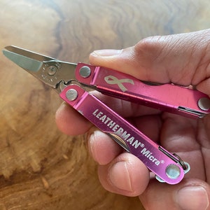 Leatherman Micra Keychain Pocket Stainless Multi-Tool Knife/Scissors - Good  Cond