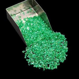Crushed Opal Green Acrylic Pearl Effect Powder 0.5-1mm - Gemstone Crushed Powder Supplies - Resin Art Ring Inlay Premium Crushed Powder