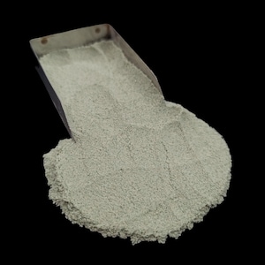 Natural Green jade Coarse  Crushed Fine Dust sand Gemstone Powder For Massage Powder Crafts Art