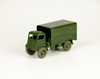 Dinky Toys 80 F - Ambulance Militaire Renault Carrier, état Proche Du Neuf