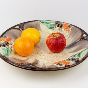 Vintage Steinzeug-Obstteller mit erhabenem Blumendekor – Majolika-Design