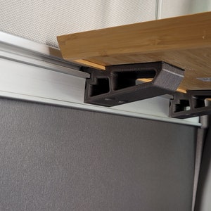 Innovative tray set for the table rail in the VW Grand California image 4