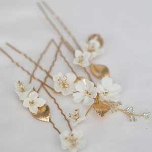 5Pcs Golden Leaf Flower Pearl Hair Pins Bridal Floral Hair Pins Bridesmaid Hair Accessories,Wedding Hair Piece Handmade Clay Blossom Hairpin