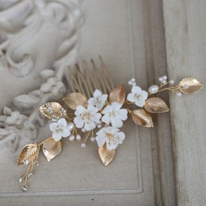 Wedding Hair accessories ceramic cherry blossom white flower bride hair comb Gold Leaf simple and beautiful wedding accessories image 2