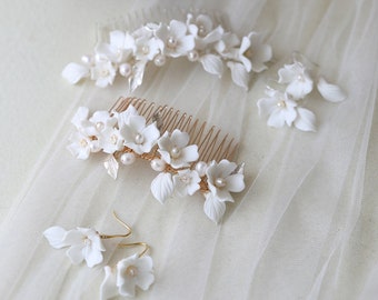 Fiori in ceramica Forcine per capelli Fiori di ciliegio Perle d'acqua dolce Pettine per capelli Forcine per capelli Copricapo da sposa Regalo di nozze Pettine per sposa Fatto a mano Tornante per feste