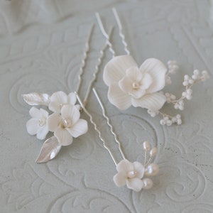 3 pezzi fermagli per capelli con perle di fiori in ceramica fermagli per capelli da sposa accessori per capelli da damigella d'onore prezioso regalo di nozze pettine per sposa forcine per feste fatte a mano immagine 3