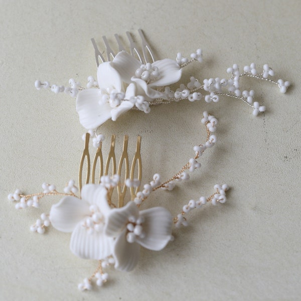 Elegant White Ceramic Flower Pearl Hair Comb Bridal Hair Pins Bridesmaid Hair Accessories Valuable Wedding Gift Bride Handmade Party Hairpin