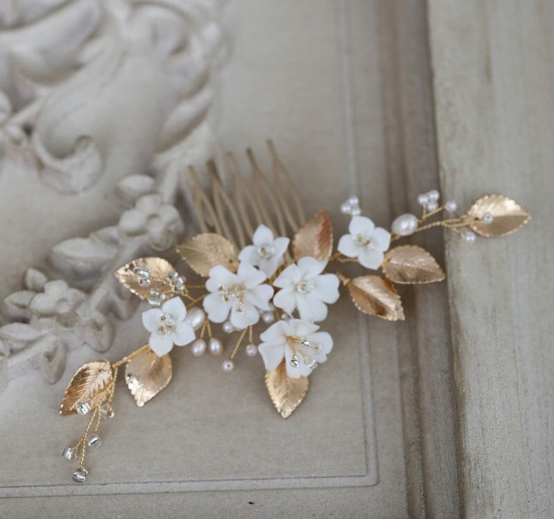 Wedding Hair accessories ceramic cherry blossom white flower bride hair comb Gold Leaf simple and beautiful wedding accessories image 2