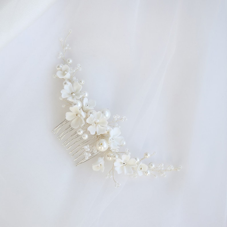 Ceramic Flower Hair Comb Shell Pearl headwear Bridal Hair Vine Bridesmaid Hair Accessories Valuable Wedding Gift Bride Handmade Party Clip image 2