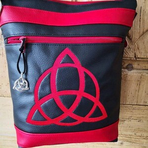 Embroidery file *Triqueta* *Triquetra*