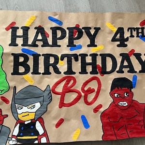 Op Avengers geïnspireerde aangepaste verjaardagsbanner