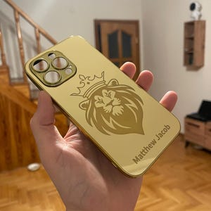 King Lion Design Customizable Gold iPhone Case with Plain Edges / Gold Mirror Case / 16-15 Series and All iPhone Models