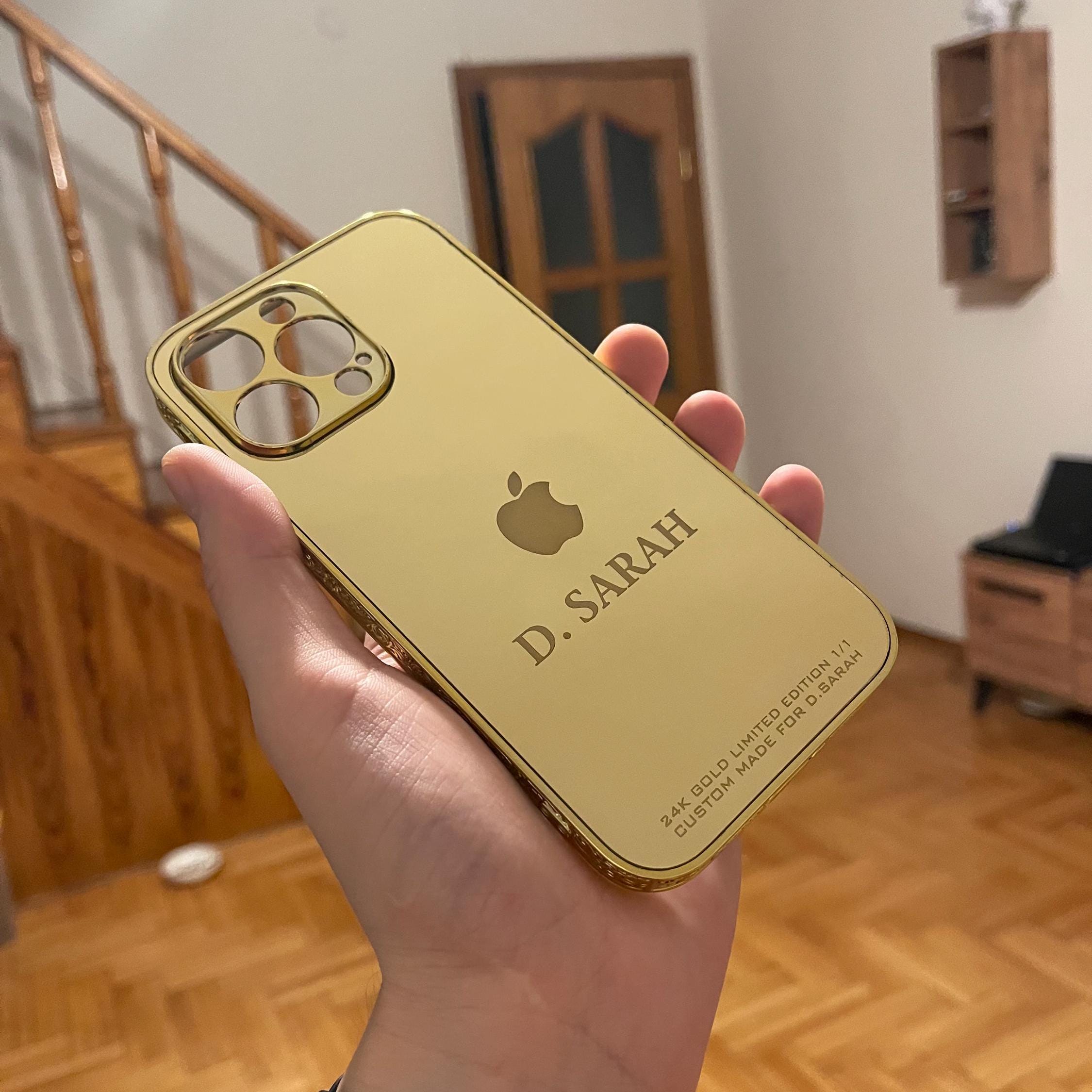 カスタマイズ可能なゴールドデザインのiPhoneケース / iPhone全機種 
