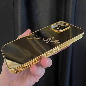 カスタマイズ可能なゴールドデザインのiPhoneケース / iPhone全機種対応 / ゴールド刺繍入りiPhoneケース / iPhone 11-12-13-14-15-16シリーズ / Apple Phoneケース